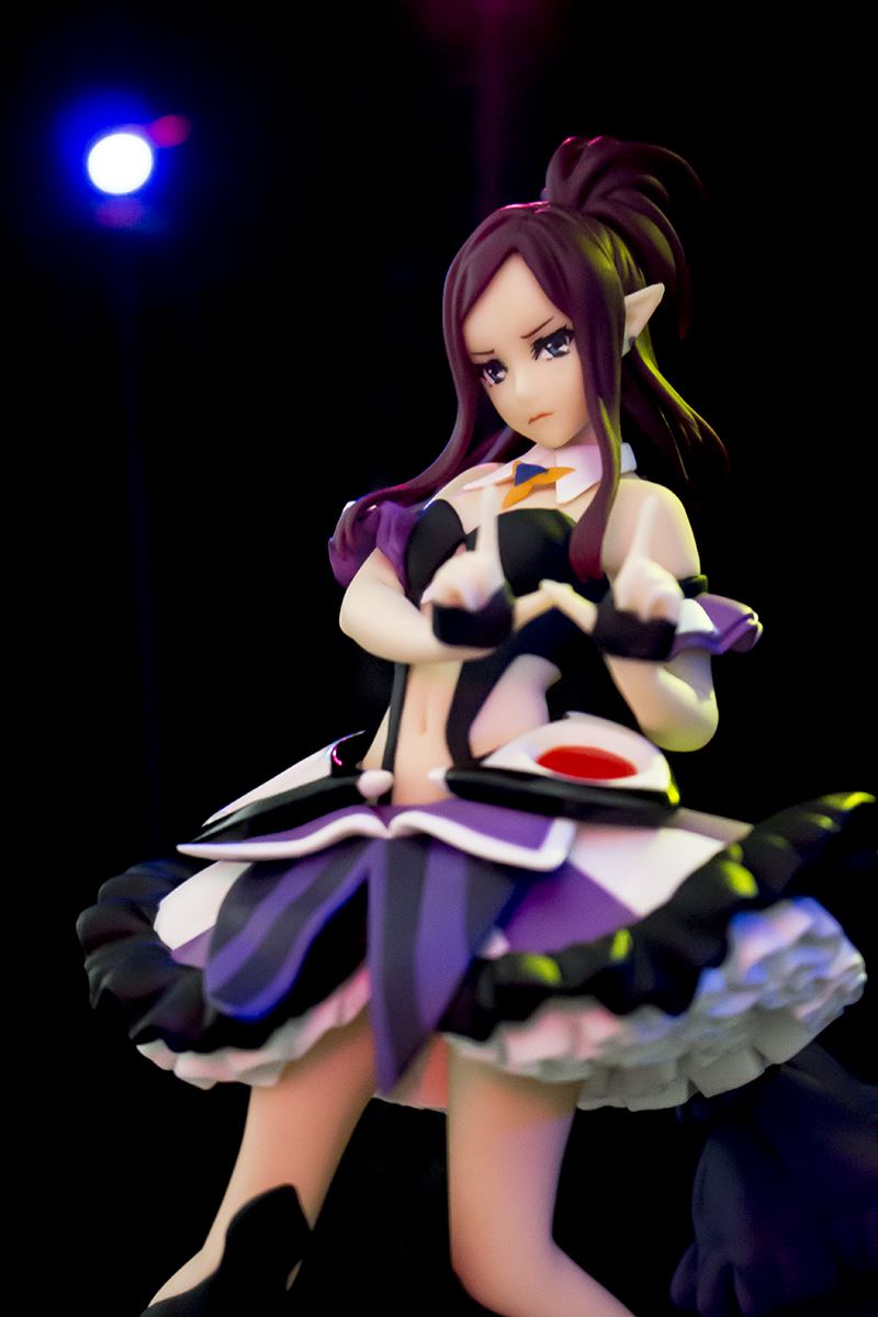 ▲ 『マクロスΔ(デルタ) ~「ミラージュ・ファリーナ・ジーナス」ワルキューレver.~フィギュア』2016年11月15日(火)より順次登場予定。テレ顔がたまらなく可愛いので、ぜひゲットしよう。